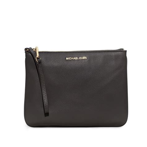 michael kors bedford extra large wristlet